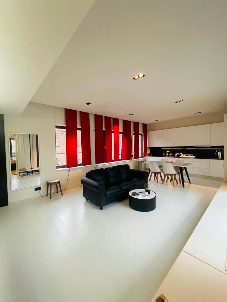 Down Town Penthouse With Private Parking Apartment Брюксел Екстериор снимка